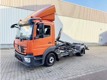 Camião polibenne MERCEDES-BENZ Atego 824