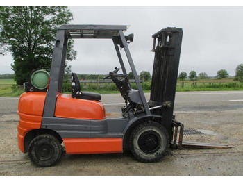 Empilhadeira TOYOTA FGF 25