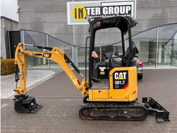 Mini escavadeira CATERPILLAR 301.7CR
