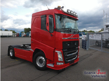 Tractor VOLVO FH13 500