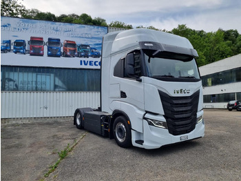 Tractor IVECO S-WAY