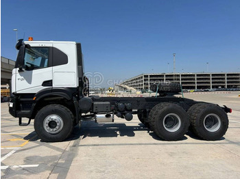 Tractor IVECO T-WAY Tractor 6×6 AT720T47WTH GVW 33 Ton HP 470 R20Tyre MY25: foto 2