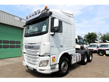 Tractor DAF XF 530