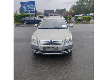 Automóvel TOYOTA