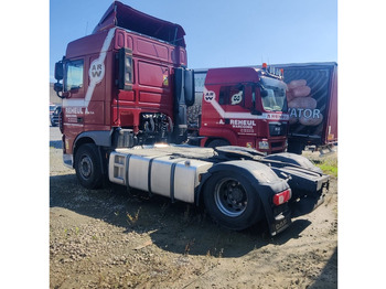 Tractor DAF 440: foto 2