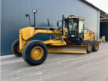 Motoniveladora CATERPILLAR 140M