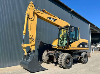 Escavadeira de rodas CATERPILLAR M316C