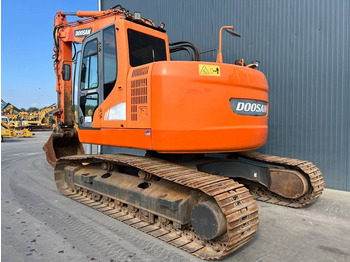 Escavadora de rastos Doosan DX235LCR: foto 3
