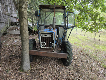 Trator Ford 3600, 4x4: foto 2