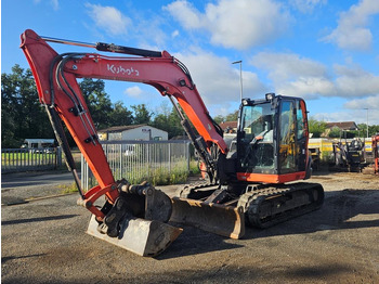 Mini escavadeira KUBOTA KX080