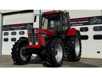 Trator CASE IH XL