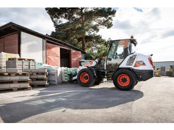 Pá carregadora de rodas BOBCAT L85