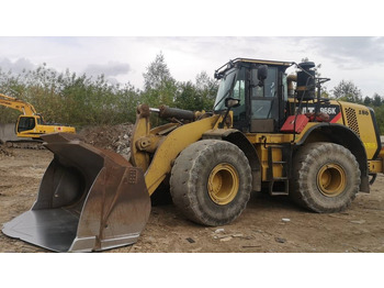 Pá carregadora de rodas CATERPILLAR 966K
