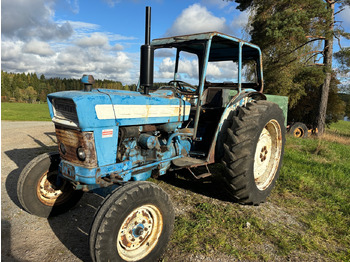 Trator FORD
