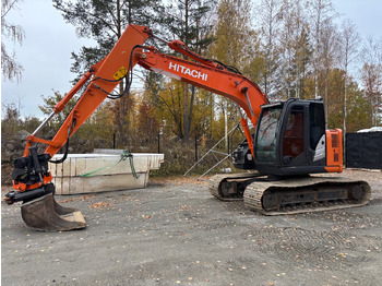Escavadeira HITACHI ZX135US-6