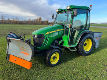 Trator JOHN DEERE 3520