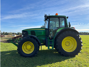 Trator JOHN DEERE 6820