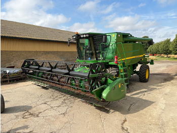 Ceifeira debulhadora JOHN DEERE W540