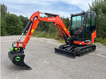 Escavadeira KUBOTA KX027-4