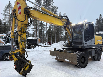 Escavadeira NEW HOLLAND