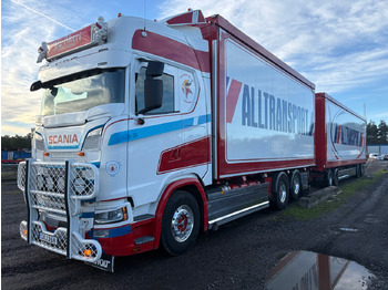 Camião SCANIA R 520