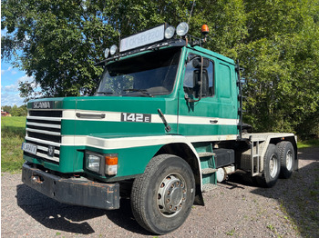 Camião SCANIA T142