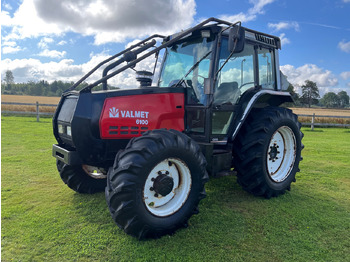 Trator VALMET