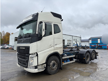 Camião chassi VOLVO FH