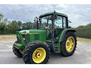 Trator JOHN DEERE 6010 Series