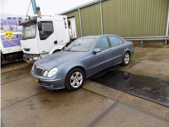 Automóvel MERCEDES-BENZ