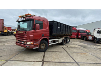Camião polibenne SCANIA P124