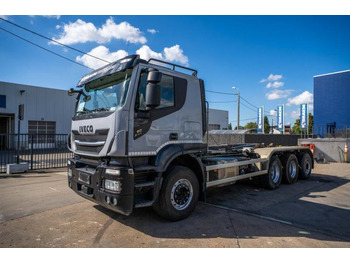 Camião polibenne IVECO X-WAY