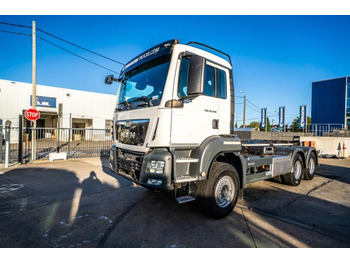 Camião polibenne MAN TGS