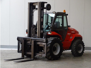 Empilhador todo-o-terreno MANITOU M