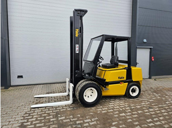 Empilhadeira a diesel YALE