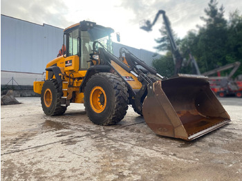Pá carregadora de rodas JCB 427 HT S5: foto 3
