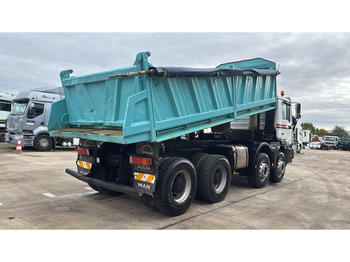 Camião basculante MAN 35.414 (6 CYLINDER / GOOD CONDITION / 8X4 / BIG AXLE / STEEL SUSP.): foto 4 Camião basculante MAN 35.414 (6 CYLINDER / GOOD CONDITION / 8X4 / BIG AXLE / STEEL SUSP.): foto 4