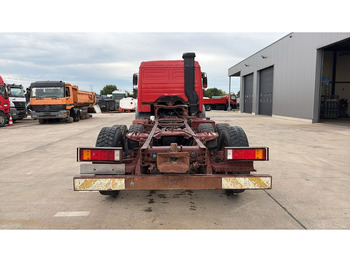 Leasing de Mercedes-Benz SK 2233 (GRAND PONT / V8 AVEC 2X TURBO / BIG AXLE) Mercedes-Benz SK 2233 (GRAND PONT / V8 AVEC 2X TURBO / BIG AXLE): foto 5