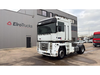 Tractor RENAULT Magnum