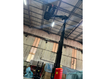 Plataforma de mastro vertical GALEN Vertical Mast Lift with Jib: foto 2