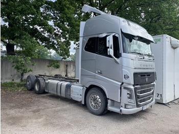 Camião chassi VOLVO FH