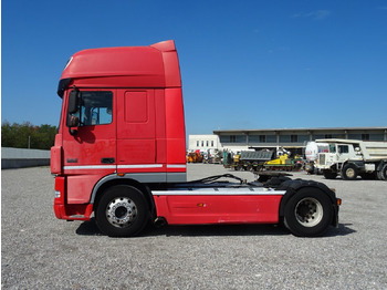 Tractor DAF XF 105.480: foto 2