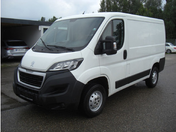 Furgão compacto PEUGEOT Boxer