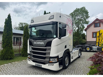 Tractor SCANIA R 450