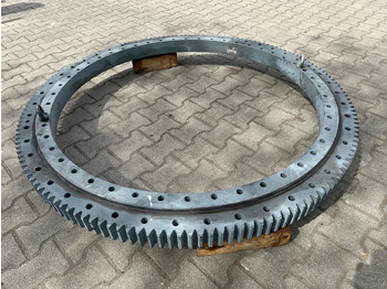 Coroa de giro LIEBHERR