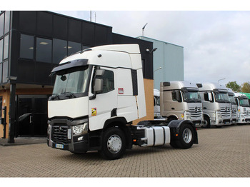 Tractor RENAULT T 480