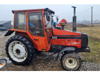 Trator Valmet 505: foto 3