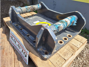 Leasing de  Breaker BAT140 attachment plate S60 Breaker BAT140 attachment plate S60: foto 3