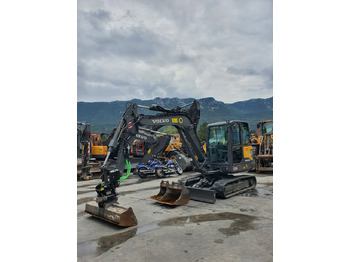 Mini escavadeira VOLVO EC60E