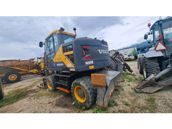 Escavadeira de rodas VOLVO EWR150E